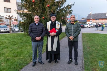 F_Brezar-Small-2024-12-06_16-28-31