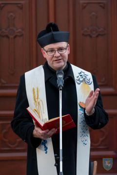 F_Brezar-Small-2024-12-06_16-24-03