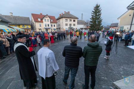 F_Brezar-Small-2024-12-06_16-15-39