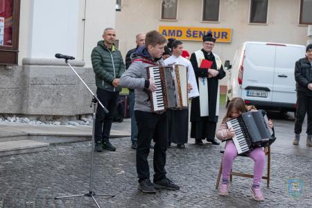 F_Brezar-Small-2024-12-06_16-12-16