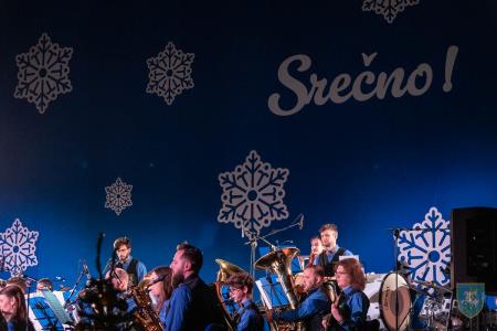 F_Brezar-Small-2024-12-26_19-45-37