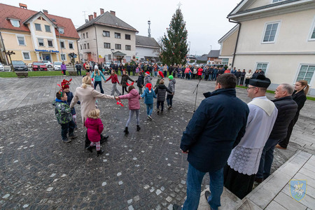 F_Brezar-Small-2025-12-05_16-09-33