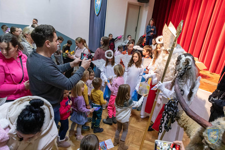 F_Brezar-Small-2025-12-06_11-01-50